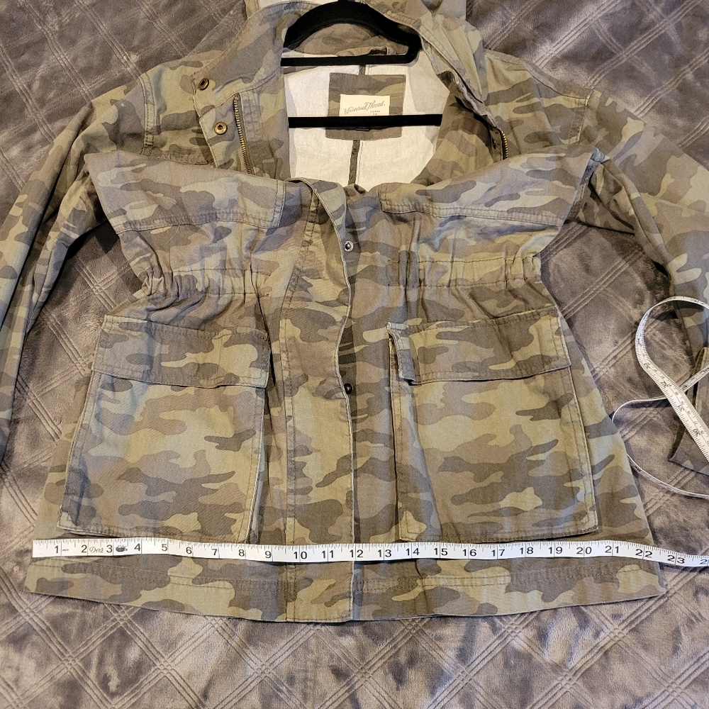 Universal Thread Camo Utility Jacket M - image 5